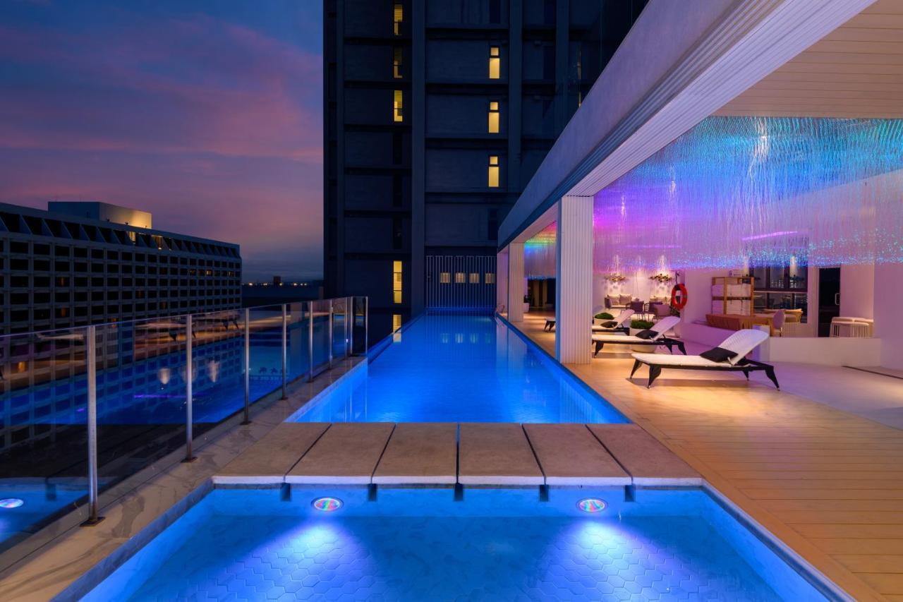 เอ็ม ซัมมิต 191 เอ็กเซกคิวทีฟ โฮเต็ล สวีท Hotel จอร์จทาวน์ ภายนอก รูปภาพ